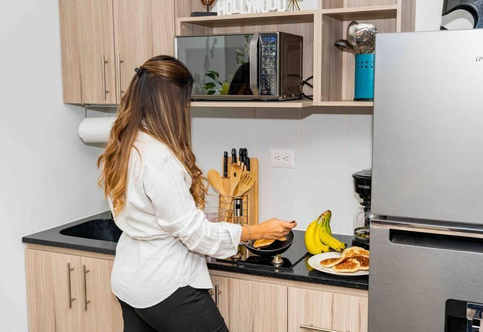 Lovely 1 Bedroom Unit With Free Parking Modra Zone 4 과테말라 외부 사진
